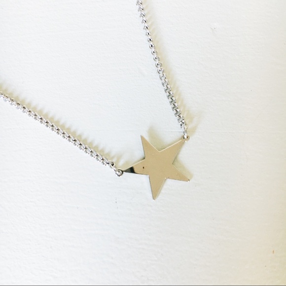 Vintage Jewelry - Vintage Avon Reflective Star Necklace